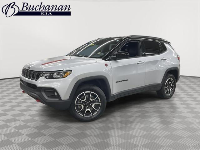 2025 Jeep Compass Trailhawk 4x4 2025 Jeep Compass Trailhawk 4x4