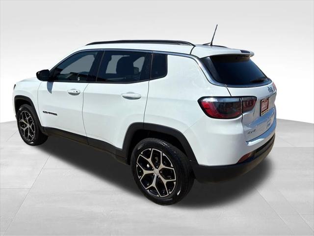 2024 Jeep Compass Latitude 4x4 2024 Jeep Compass Latitude 4x4