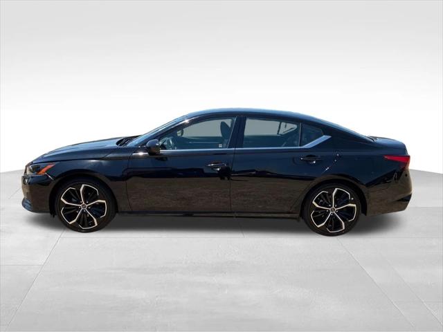 2024 Nissan Altima SR FWD 2024 Nissan Altima SR FWD
