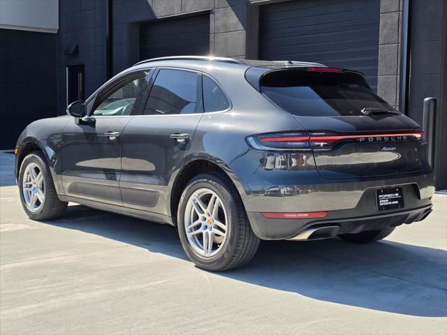 2020 Porsche Macan Unknown