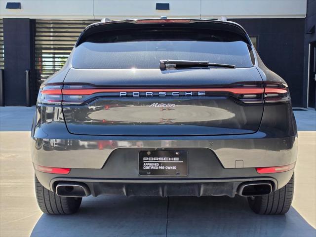 2020 Porsche Macan Unknown