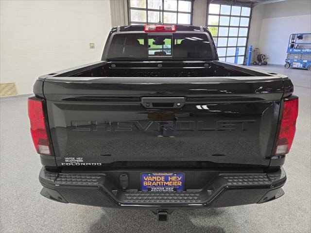 2026 Chevrolet Colorado LT, 4WD