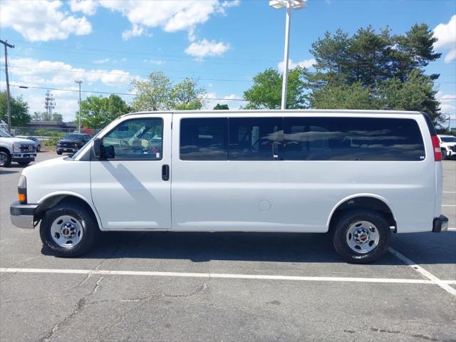 2015 GMC Savana 3500 LT