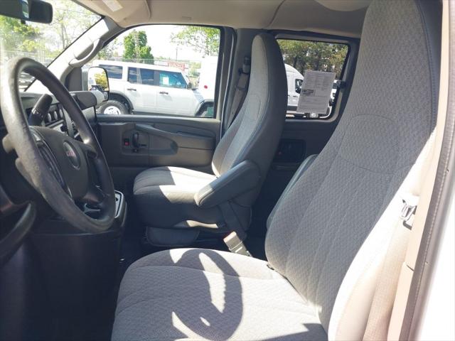 2015 GMC Savana 3500 LT