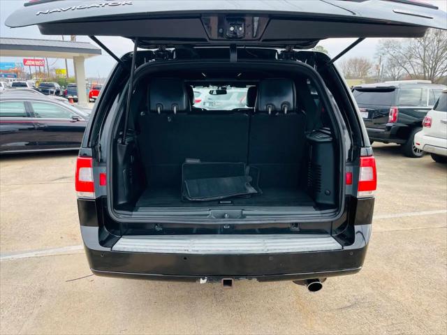 2016 Lincoln Navigator Select