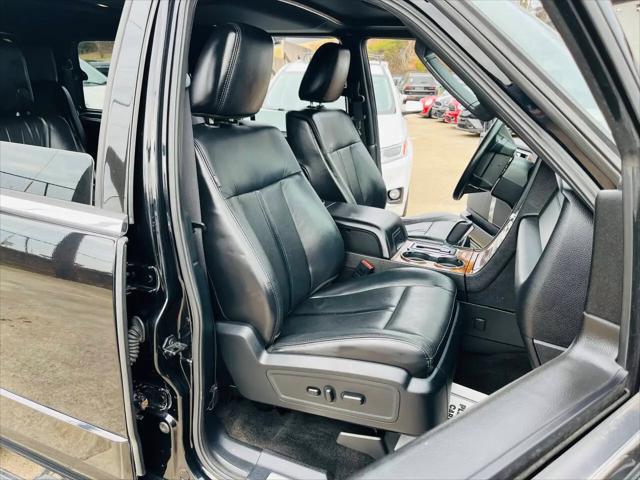 2016 Lincoln Navigator Select