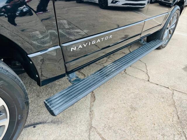 2016 Lincoln Navigator Select
