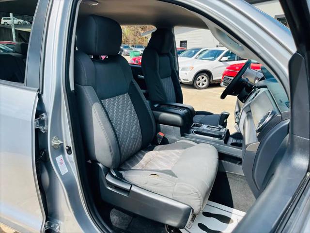 2019 Toyota Tundra SR5 5.7L V8