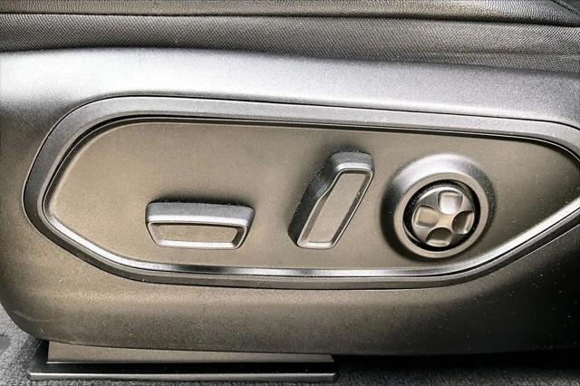 2023 Jeep Grand Cherokee L Altitude 4x2