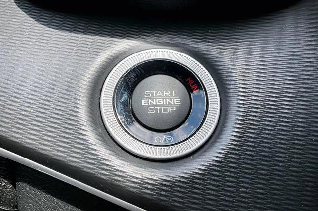 2023 Jeep Grand Cherokee L Altitude 4x2