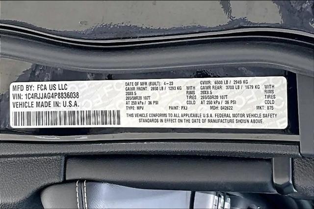2023 Jeep Grand Cherokee L Altitude 4x2