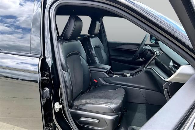 2023 Jeep Grand Cherokee L Altitude 4x2