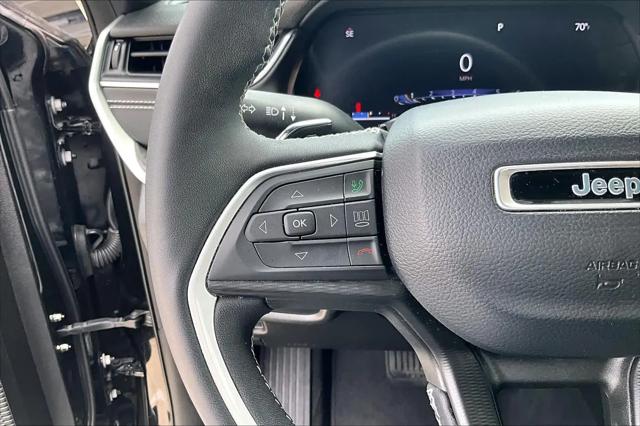 2023 Jeep Grand Cherokee L Altitude 4x2