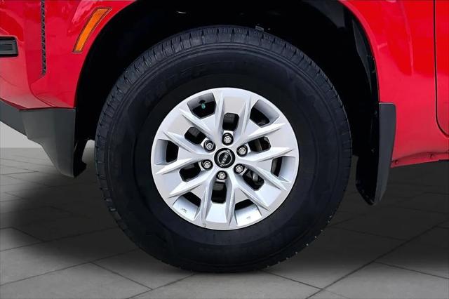 2024 Nissan Frontier Crew Cab SV 4x2