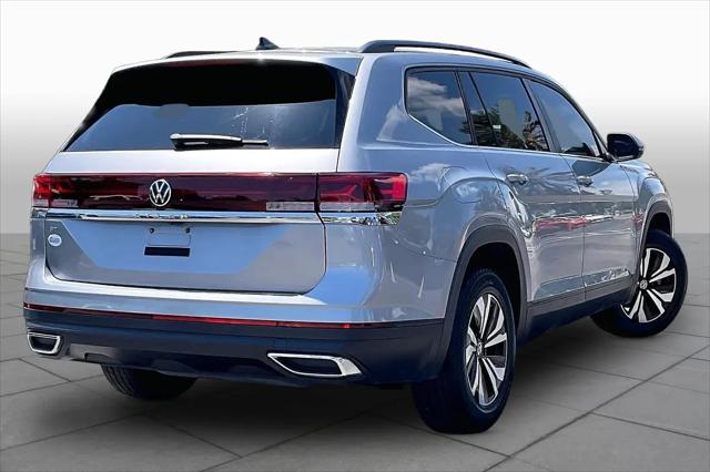 2024 Volkswagen Atlas 2.0T SE