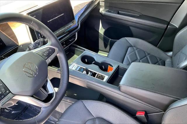 2024 Volkswagen Atlas 2.0T SE