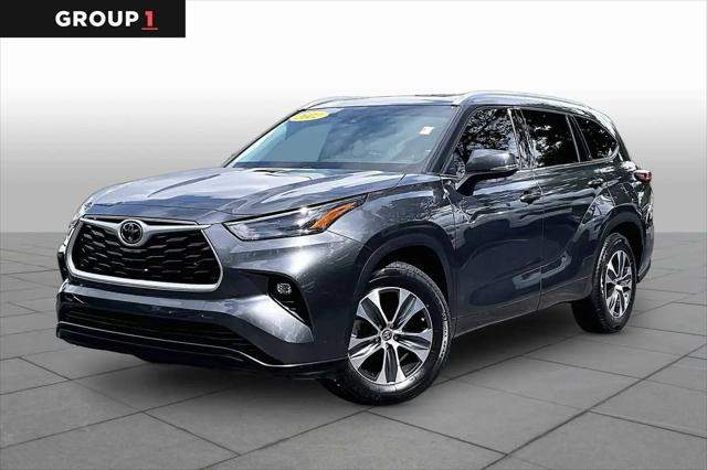 2022 Toyota Highlander XLE for sale in Estero, FL