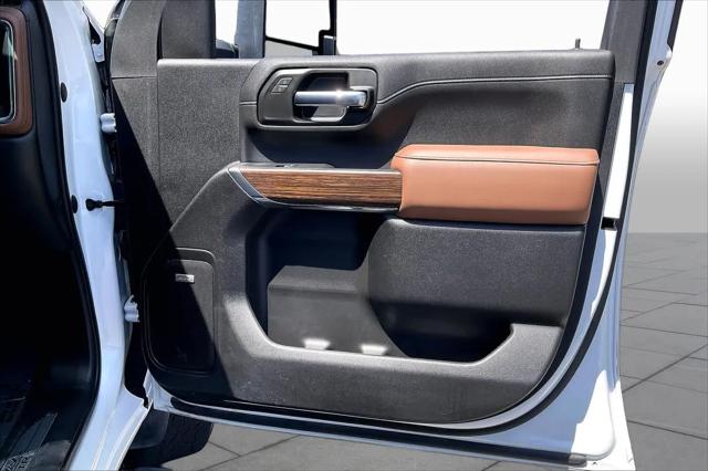 2023 Chevrolet Silverado 2500HD 4WD Crew Cab Long Bed High Country