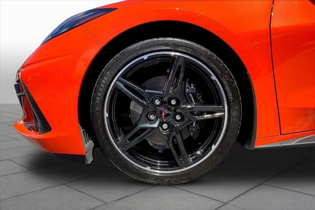 2025 Chevrolet Corvette Stingray RWD Coupe 2LT