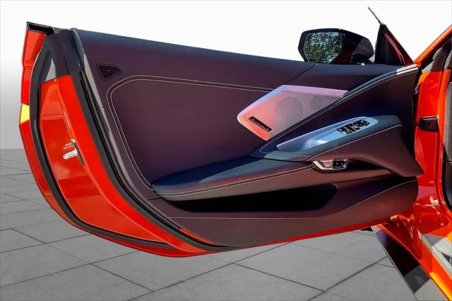 2025 Chevrolet Corvette Stingray RWD Coupe 2LT