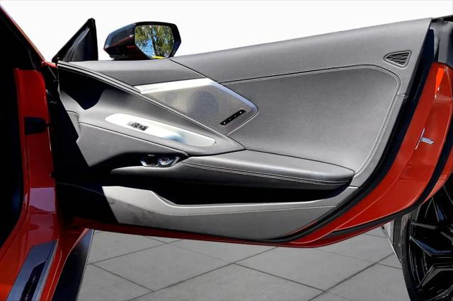 2025 Chevrolet Corvette Stingray RWD Coupe 2LT