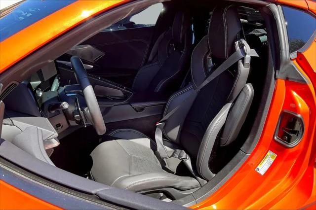 2025 Chevrolet Corvette Stingray RWD Coupe 2LT