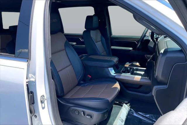 2025 Chevrolet Silverado 2500HD 4WD Crew Cab Standard Bed High Country