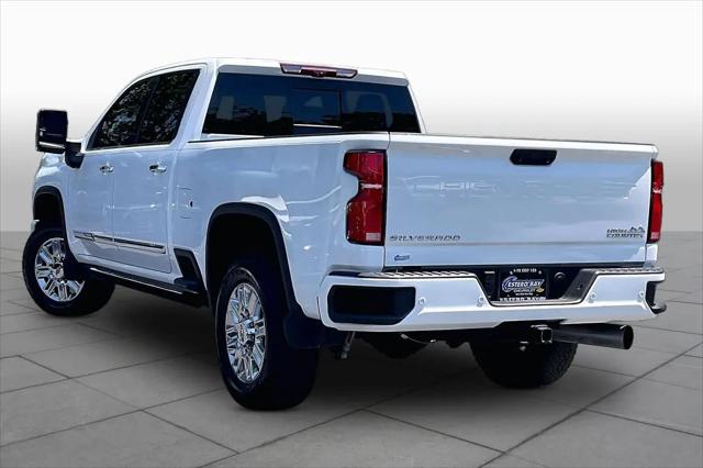 2025 Chevrolet Silverado 2500HD 4WD Crew Cab Standard Bed High Country