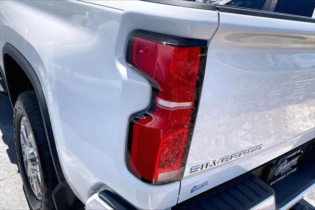 2025 Chevrolet Silverado 2500HD 4WD Crew Cab Standard Bed High Country