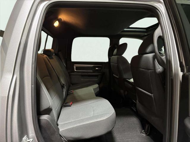 2022 Ram 1500 Classic SLT