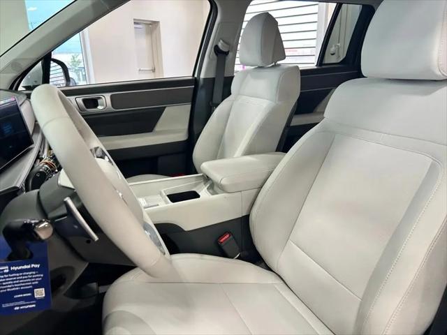 2026 Hyundai Santa Fe SE