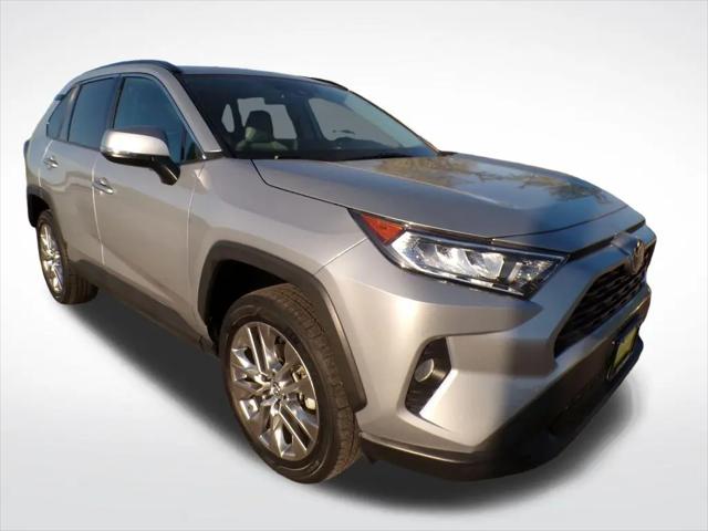 2019 Toyota RAV4 XLE Premium