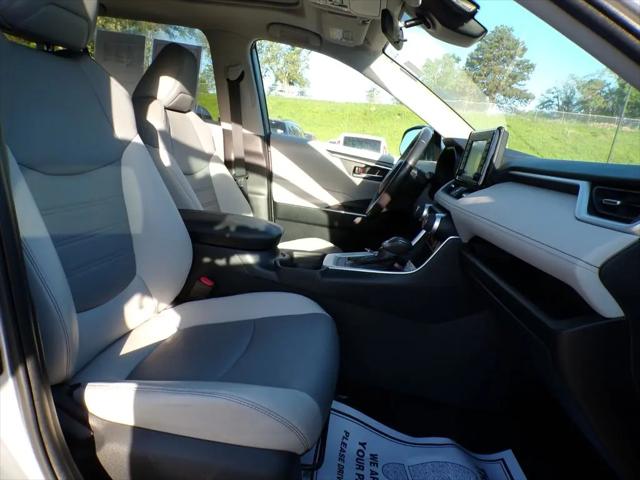 2019 Toyota RAV4 XLE Premium
