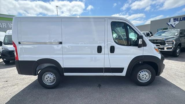 2026 Ram ProMaster Cargo Van Tradesman Low Roof 118" WB w/Pass Seat