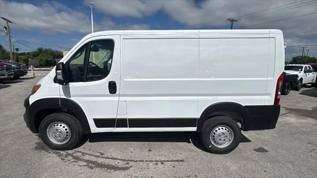 2026 Ram ProMaster Cargo Van Tradesman Low Roof 118" WB w/Pass Seat