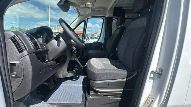 2026 Ram ProMaster Cargo Van Tradesman Low Roof 118" WB w/Pass Seat