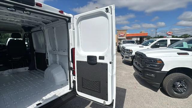 2026 Ram ProMaster Cargo Van Tradesman Low Roof 118" WB w/Pass Seat