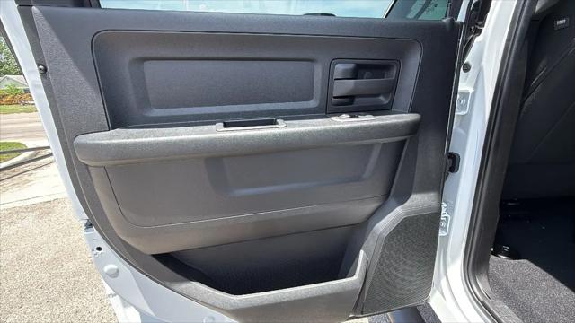 2026 Ram 3500 Tradesman Crew Cab 4x4 8' Box