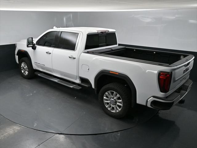 2020 GMC Sierra 2500HD 4WD Crew Cab Standard Bed Denali