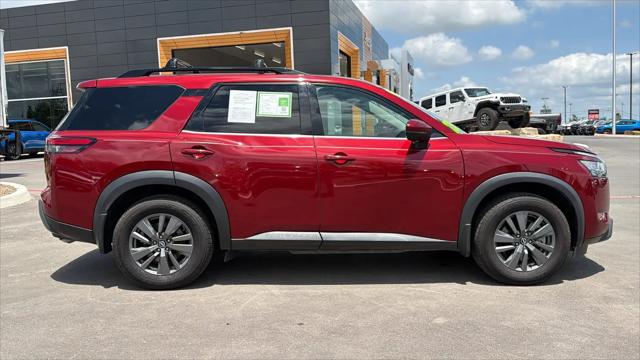 2022 Nissan Pathfinder SV 2WD
