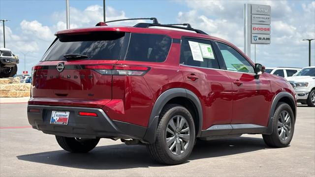 2022 Nissan Pathfinder SV 2WD
