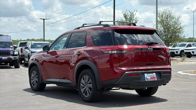2022 Nissan Pathfinder SV 2WD