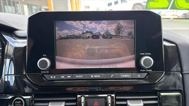 2022 Nissan Pathfinder SV 2WD