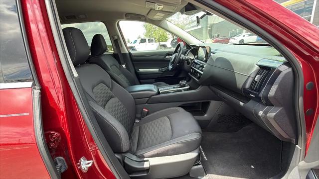 2022 Nissan Pathfinder SV 2WD