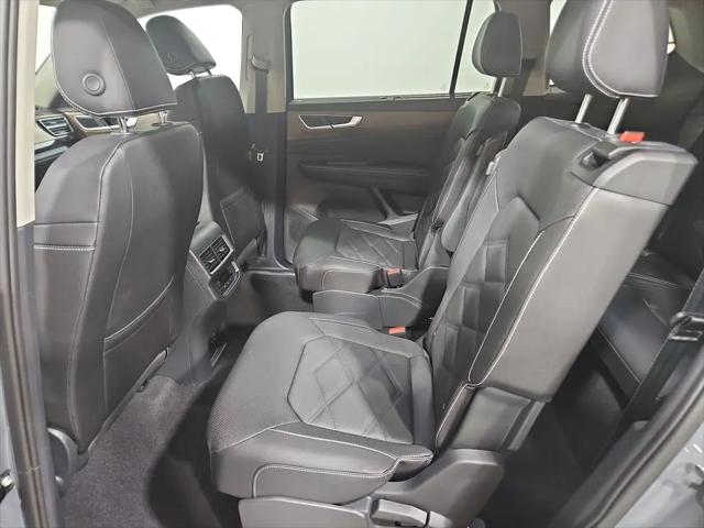 2026 Volkswagen Atlas SE with Technology