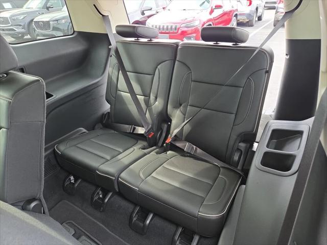 2023 GMC Acadia FWD Denali