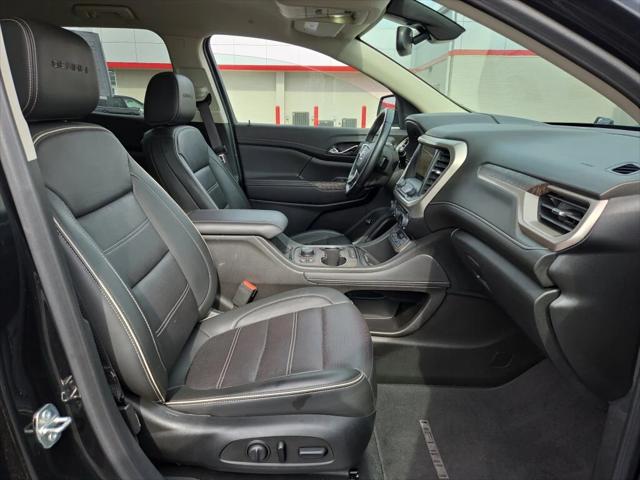 2023 GMC Acadia FWD Denali