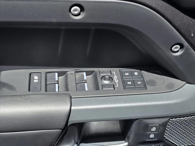 2023 Land Rover Defender 110 X