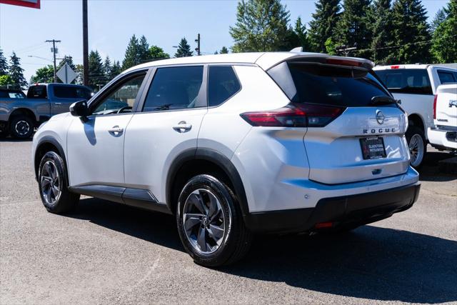 2025 Nissan Rogue SV FWD