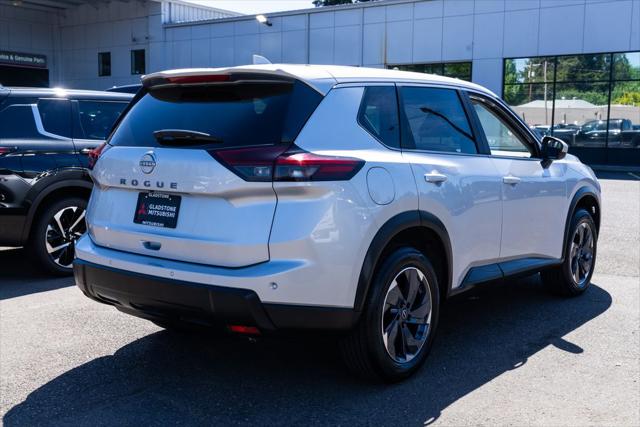2025 Nissan Rogue SV FWD
